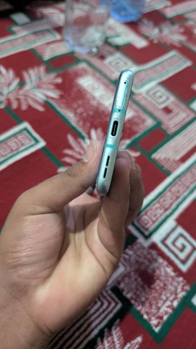 One plus 8 panel full 10by 10 original