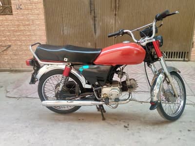 2015 MODEL RAVI BIKE ALL DOCUMENTS CLEAR PHONE 313/7731911