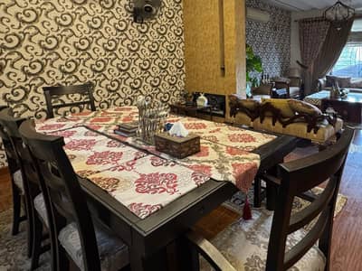 Dining table Centre table