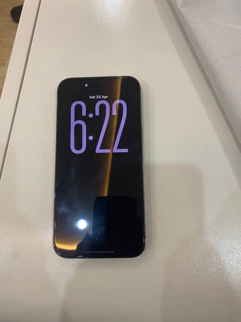 Iphone 14 pro max 4