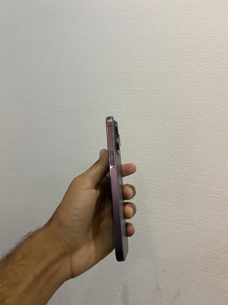 Iphone 14 pro max 5