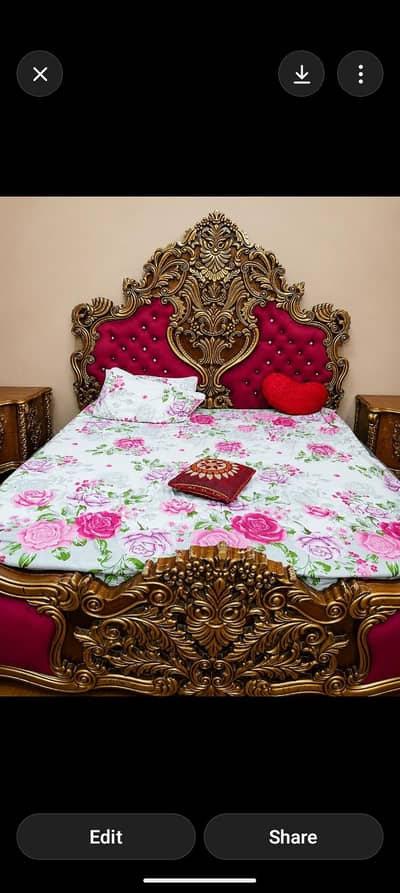 luxury royal style bedroom set 6*6 bed with side tables and Dressing