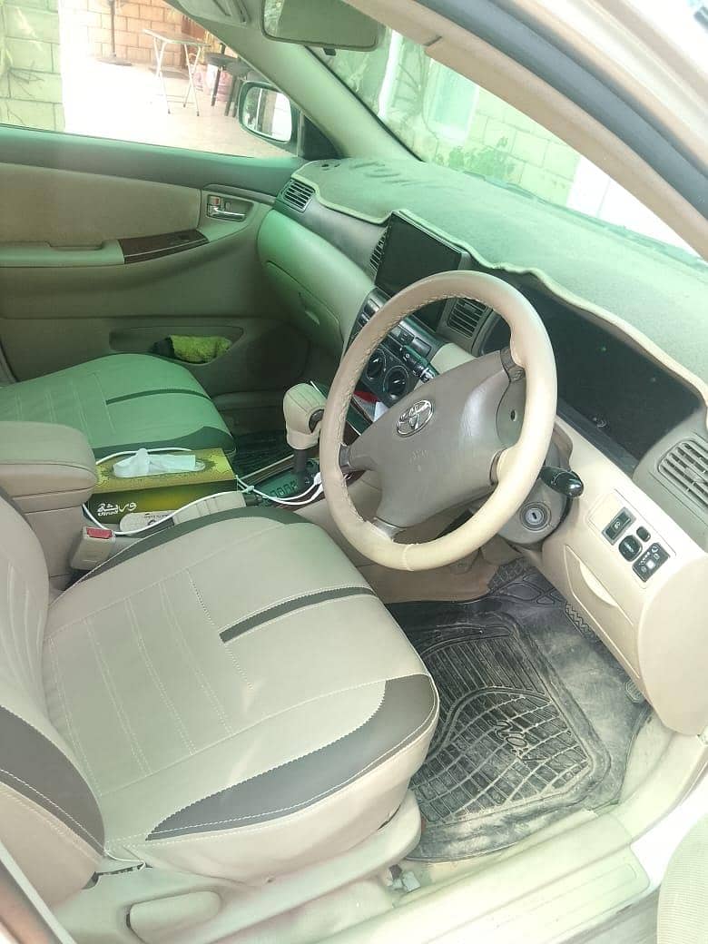 Corolla saloon 2002 3