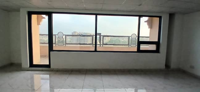 Brand New 740 Square Feet Office (with Terrace) Prime Space Available For (SALE) In Gulberg 3 Lahore!