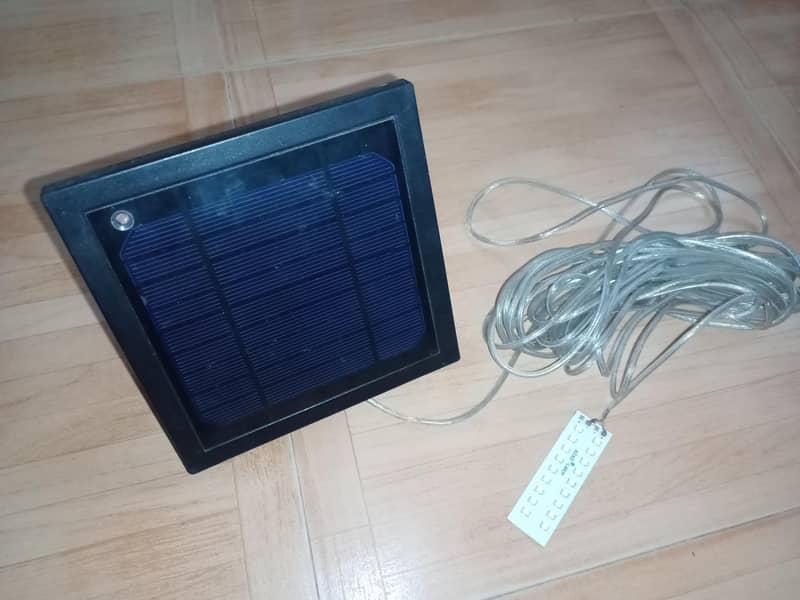 Rechargeable Solar Light 0