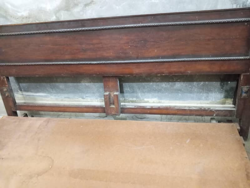 king bed 0