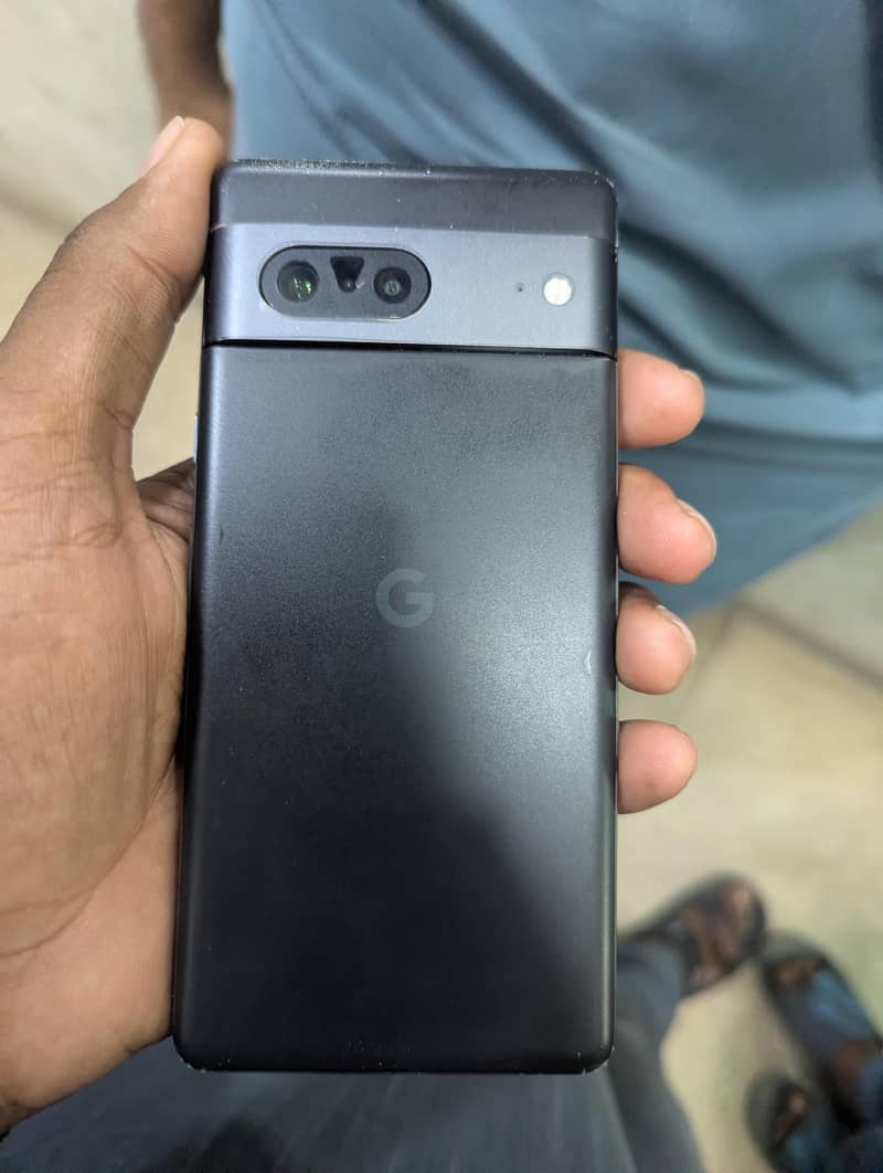 Google pixel 7 4
