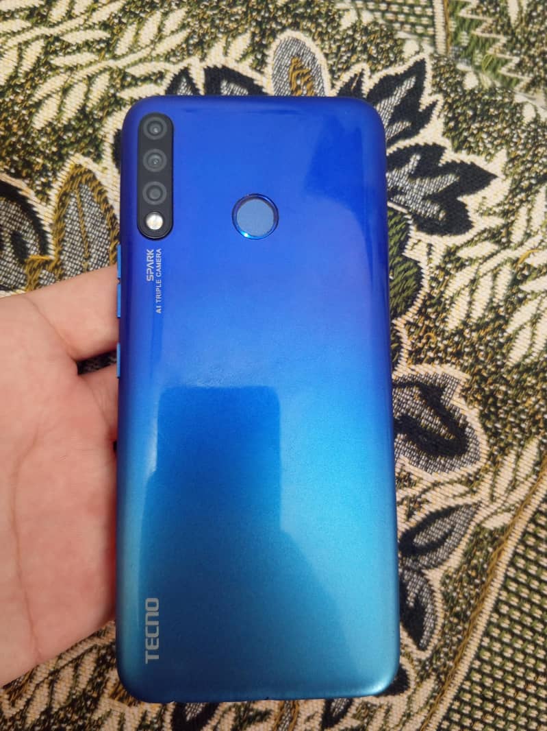 Tecno spark 4 3
