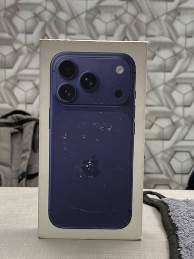 iPhone 17 pro non Active box pack jv