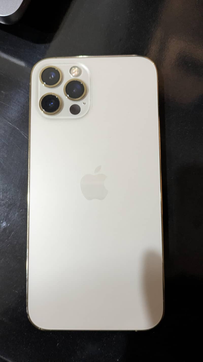 iphone 12 pro 5