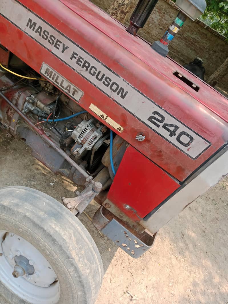 MF 240 1