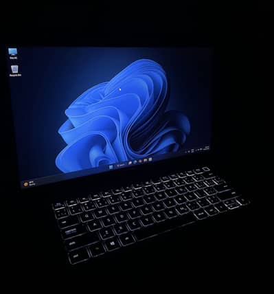 Dell Latitude - i7 32/512