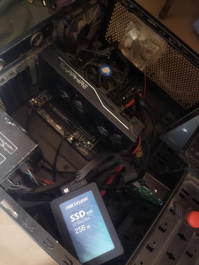 Gaming PC core i7 4790 Rx 590 256 ssd