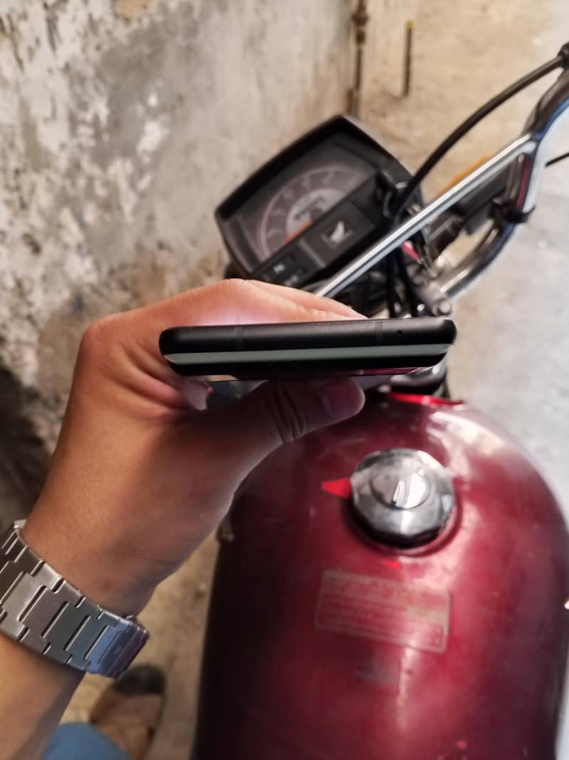 google pixel 6 used 5