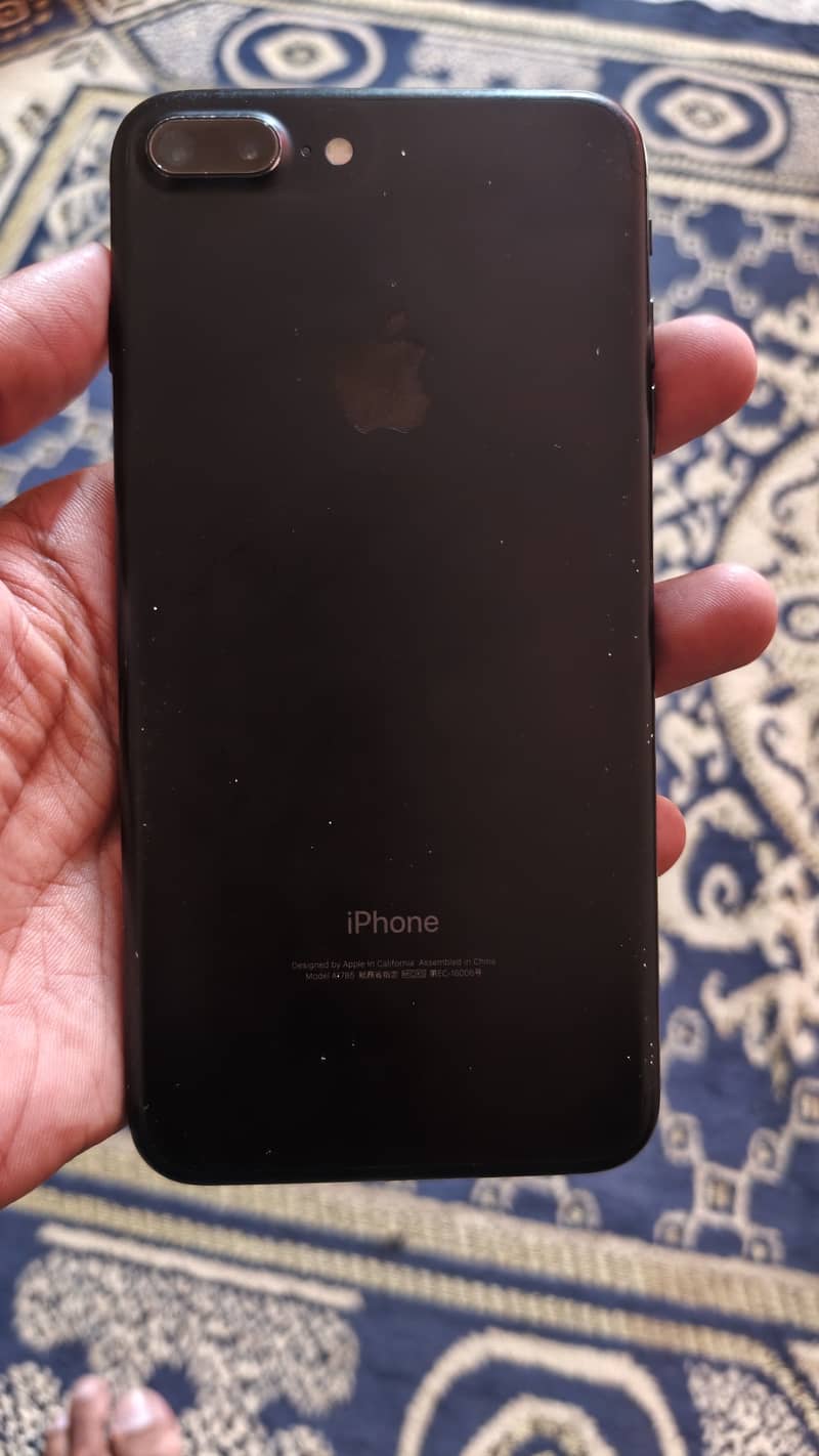 iPhone 7 Plus 1