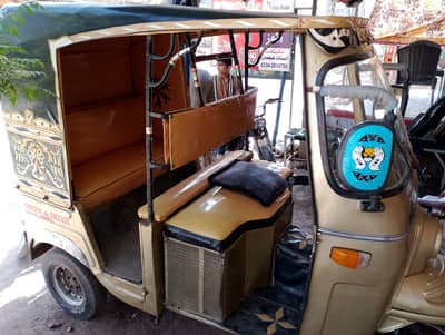 unique deluxe 03103882797 is pe Cal kr skte hain