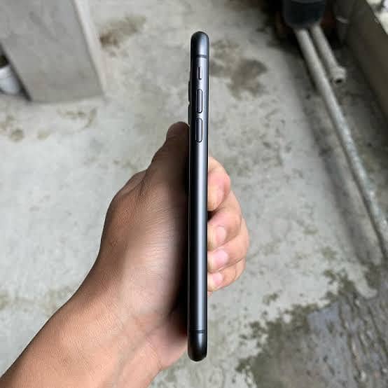 iphone 11 3