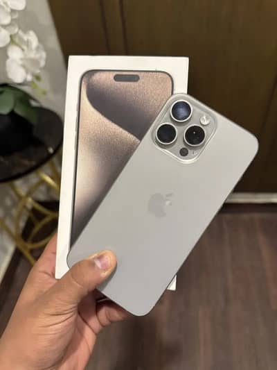 Apple iPhone 15 Pro Max