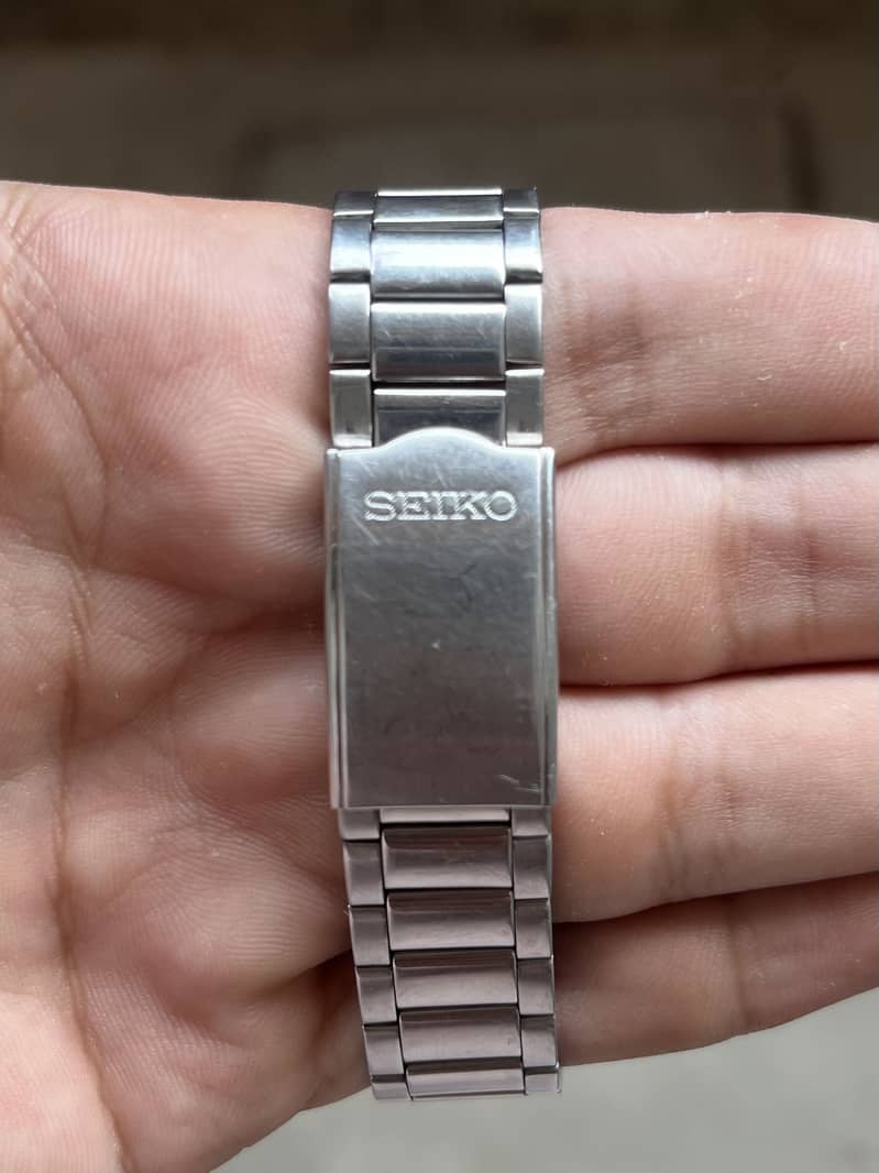 Seiko 5 Automatic 4