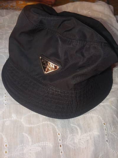 PRADA CAP
