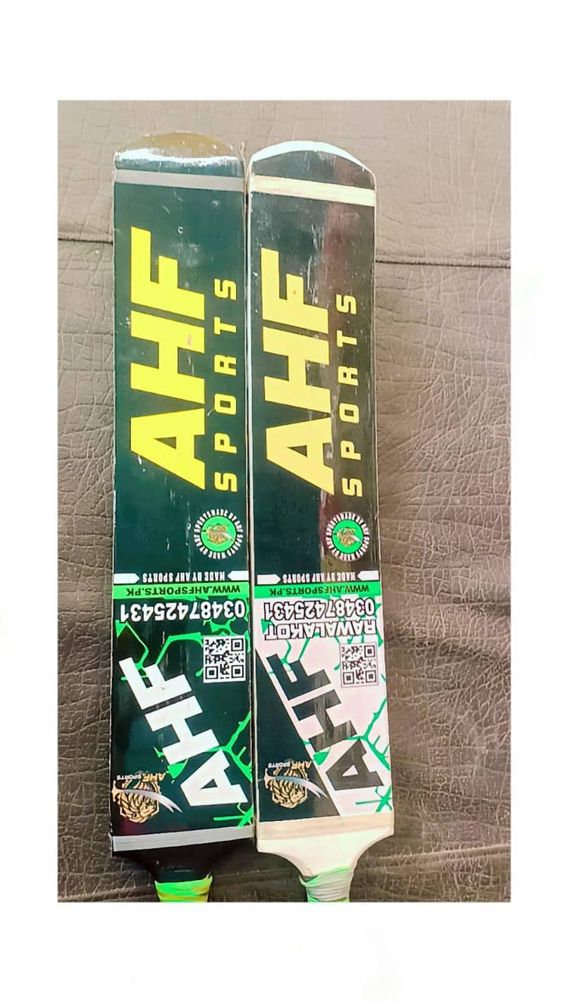 cricket bat 0