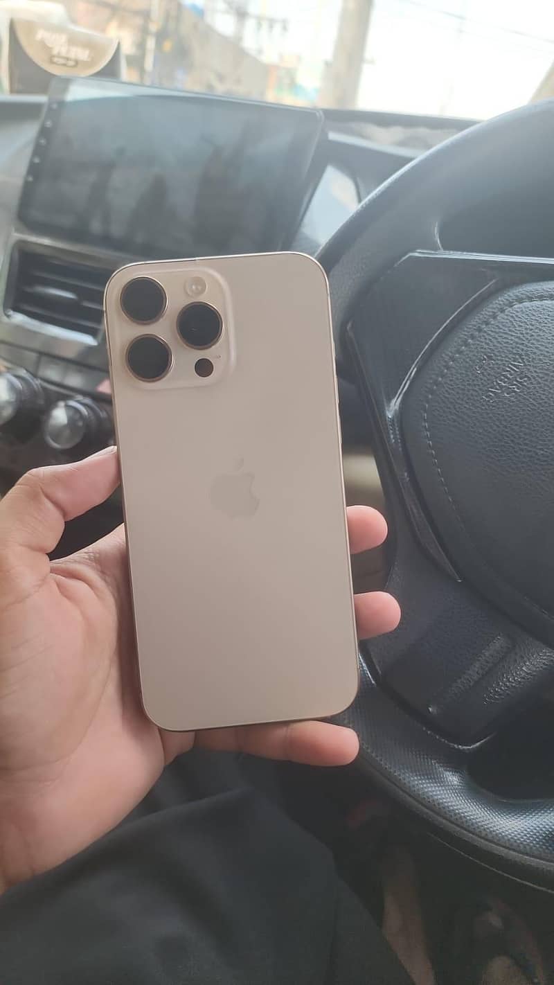 iPhone 16 pro max 0