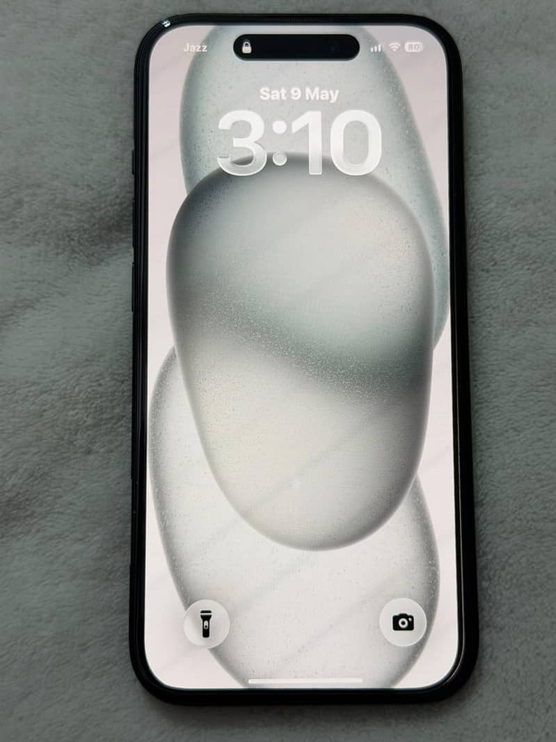 Apple Iphone 15 2
