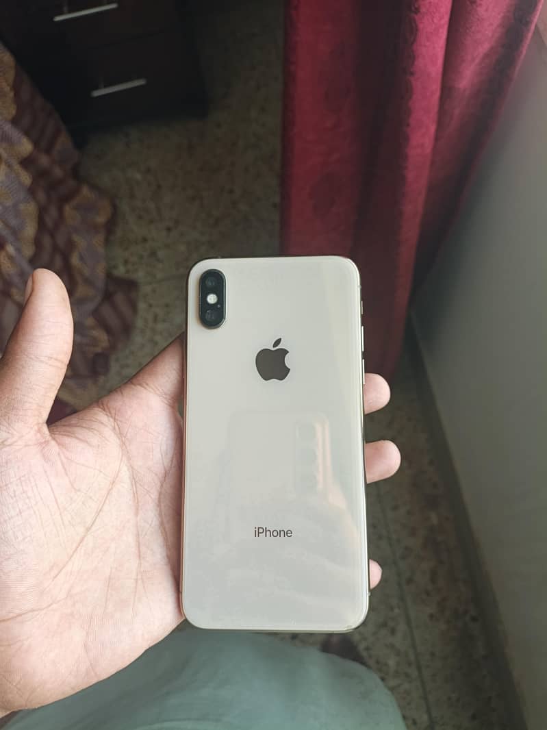 iphone xs 1