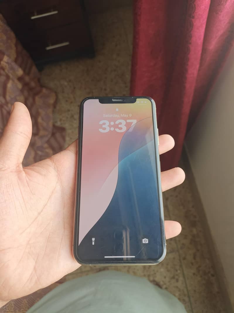 iphone xs 3
