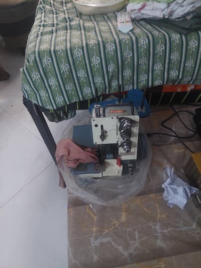 overlock machine