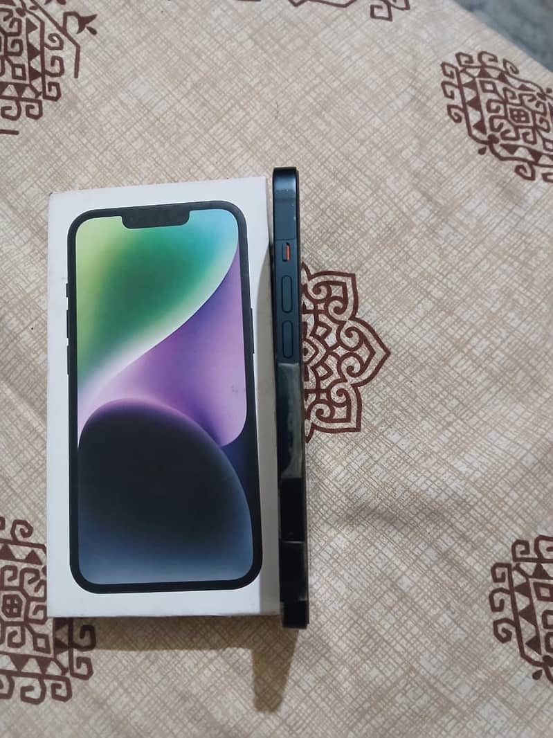 iPhone 14 1
