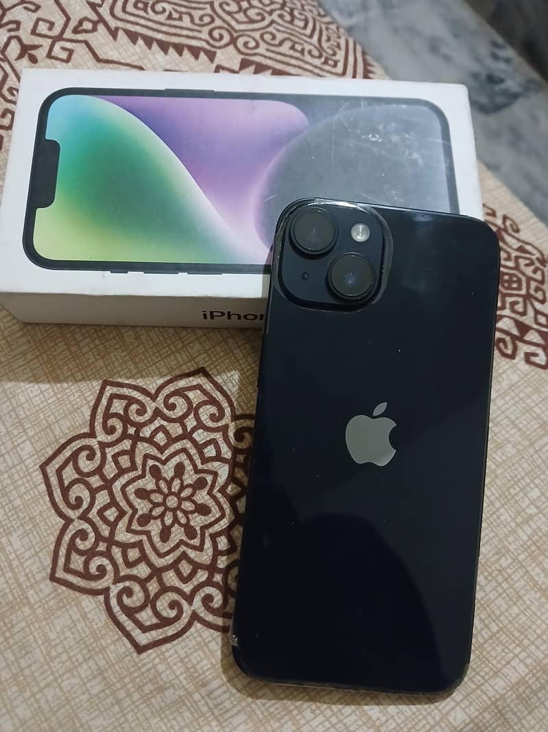 iPhone 14 4