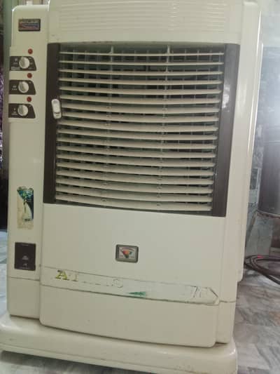 Best cooling and water pump with cooled room