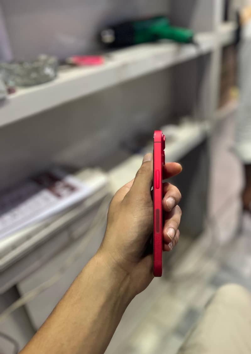 iPhone 14 jv 3