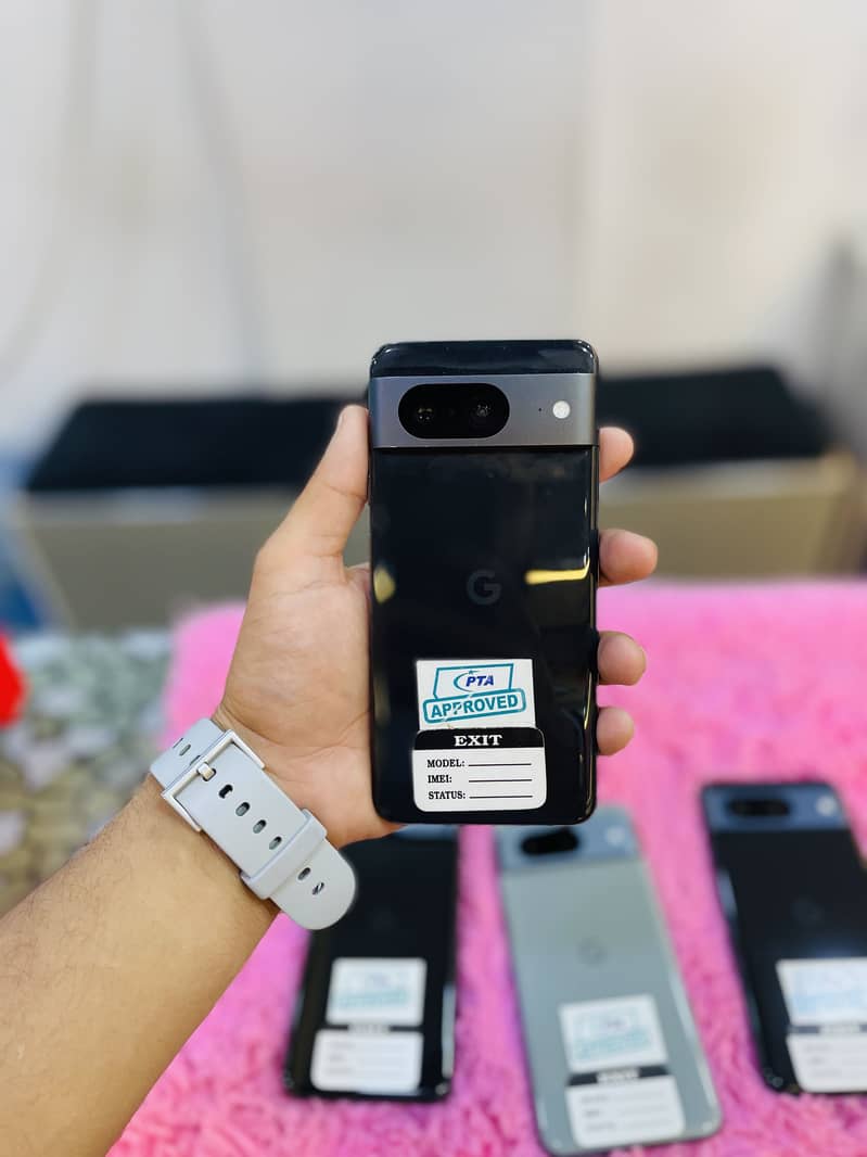 Google Pixel 8 3