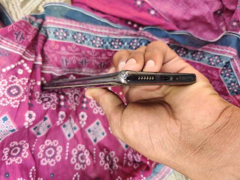 Tecno camon 30s 6