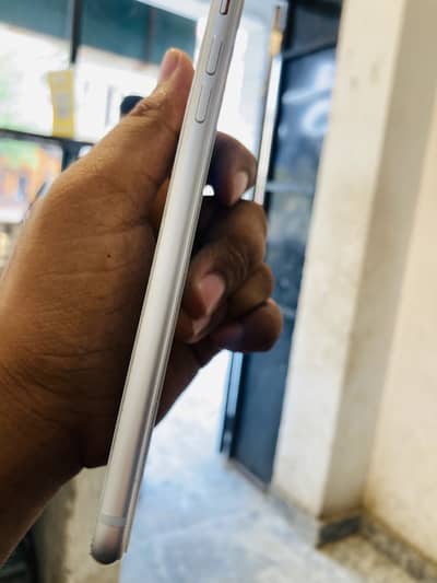 iPhone 8 Plus pta approved 256 gp