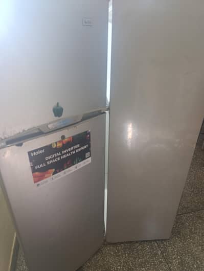 Refrigerator 16 qubic