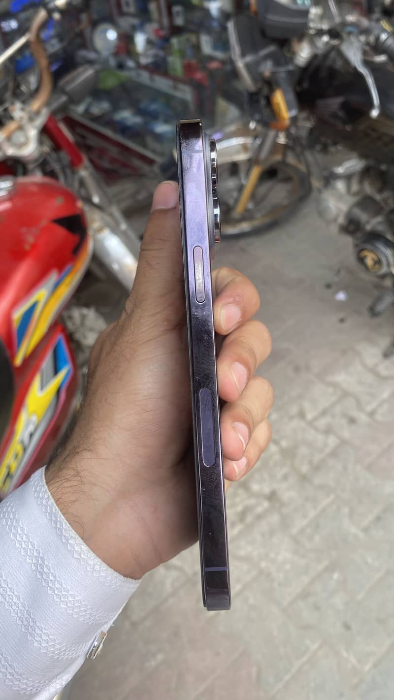 Iphone 14 pro max 1