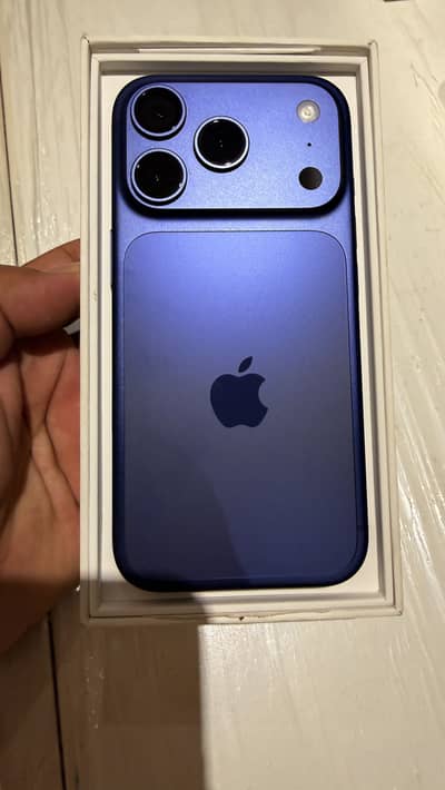 Iphone 17 pro blue UK Model Non PTA just box open brand new