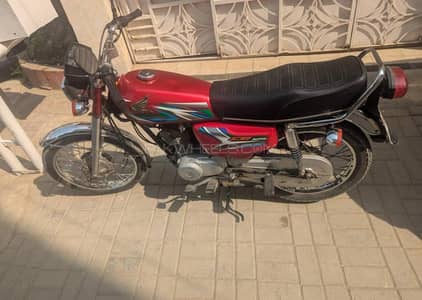 Honda cg125 2023