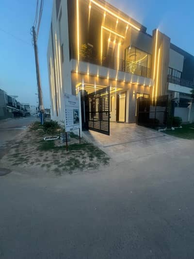 5 Marla Most Beautiful Corner House For Sale In Buch Villas Multan