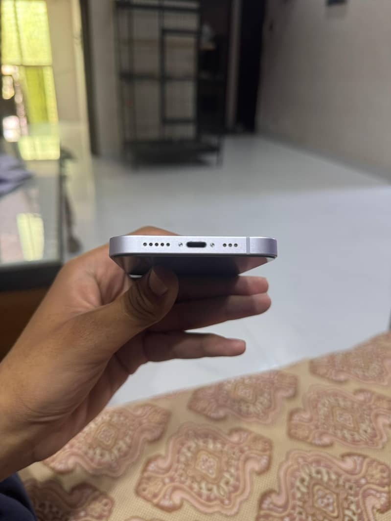 iPhone 14 jv 4