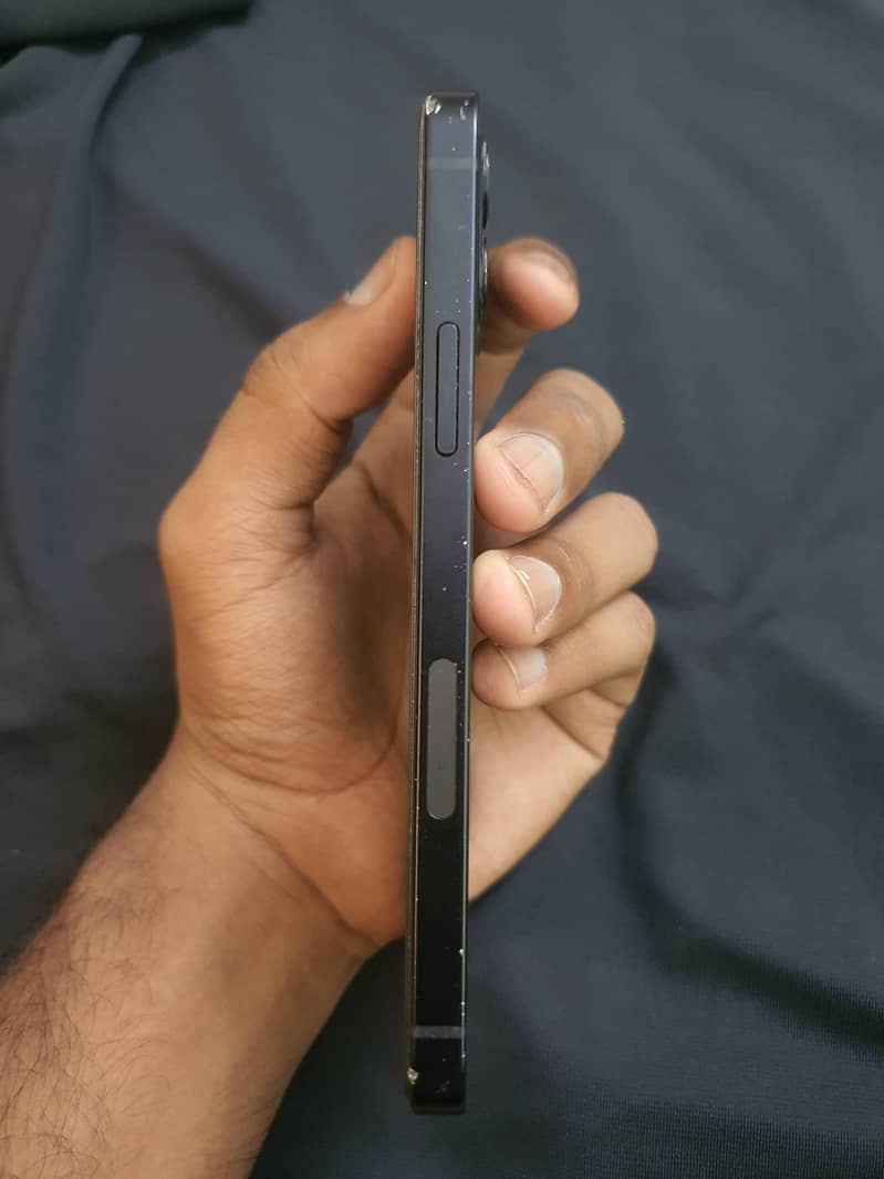 Iphone 12 3