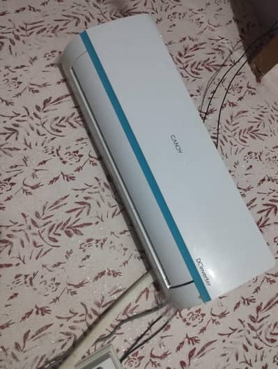 one Tone Haier AC for sale or Exchange possible with 1.5 Ton AC