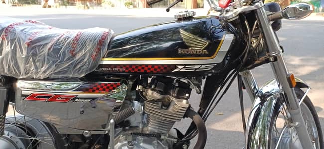 Honda CG 125 Self Special Edition