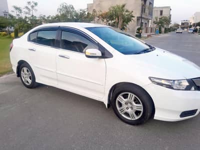 Lady Doctor driven  Honda City 1.3 M/T 2018 B 2 B 26KML + Fuel Average