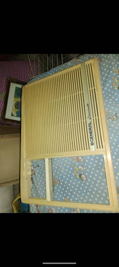 window Ac General good working