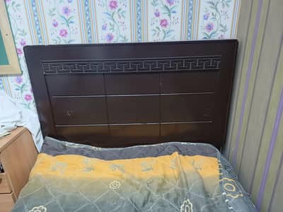 single bed for sale new condition. . . 03074355223