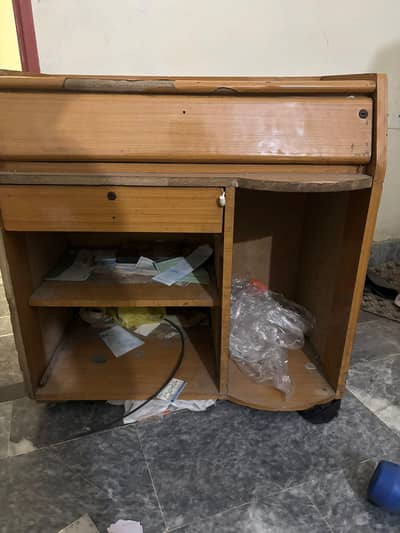 Computer table/Iron table/TV stand